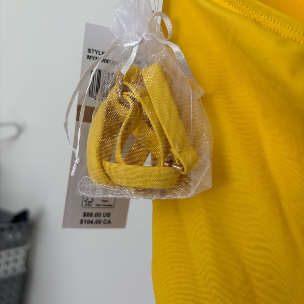 NWT Anne Cole Sunny Yellow Ruched One-Piece Swimsuit - Picture 5 of 5